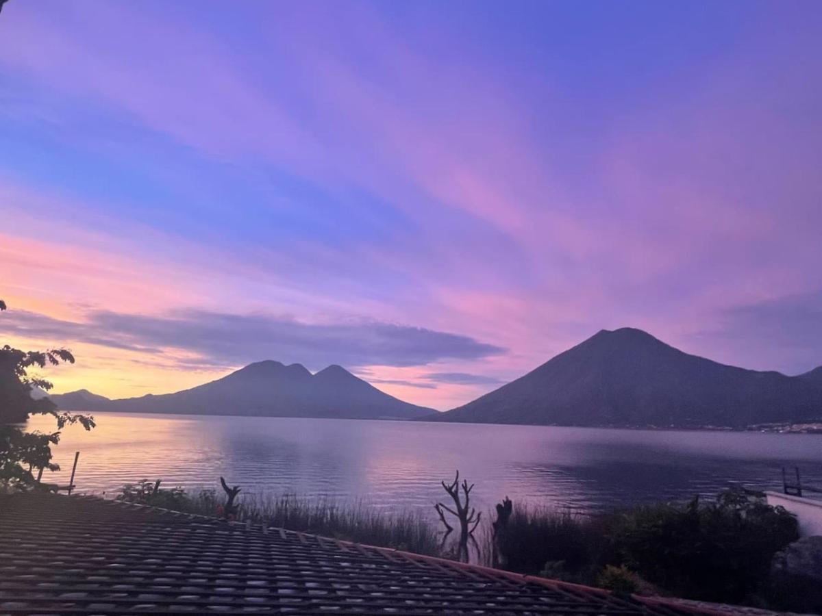 Lakefront Living Lovely Loft, San Marcos, Atitlan *