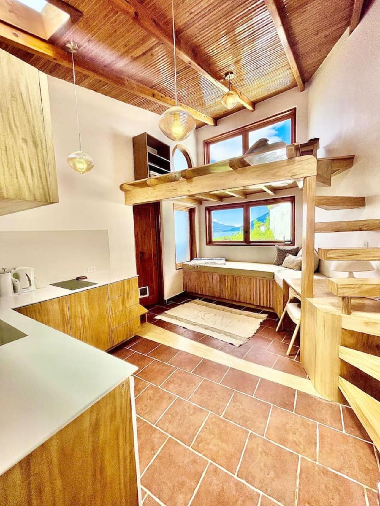 Lakefront Living Lovely Loft, San Marcos, Atitlan San Marcos La Laguna